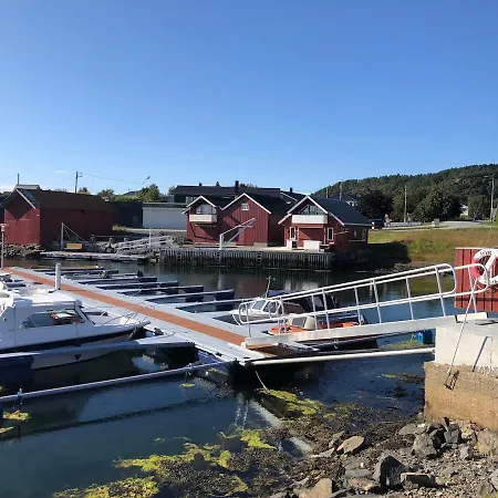 Two Floors House With 3 Bed And For 8 Persons Ålesund