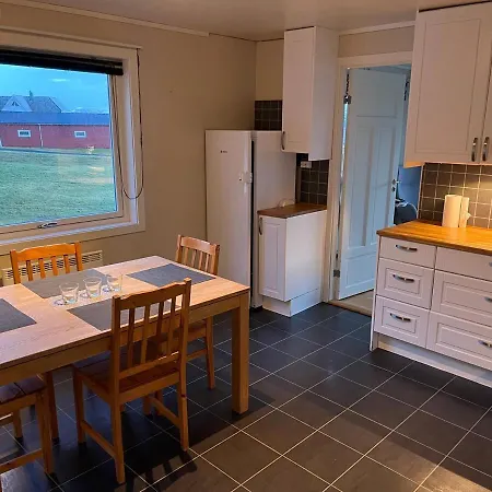 Two Floors House With 3 Bed And For 8 Persons Daire *