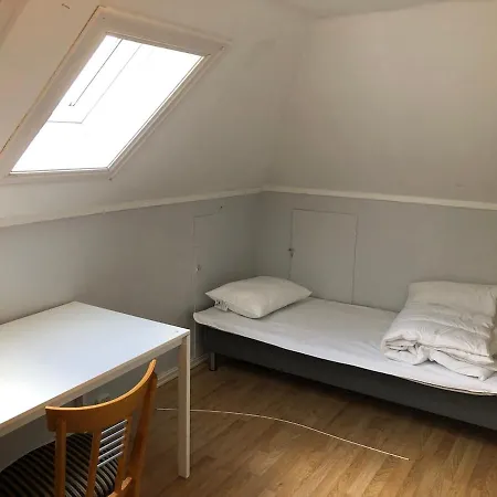 Two Floors House With 3 Bed And For 8 Persons Ålesund