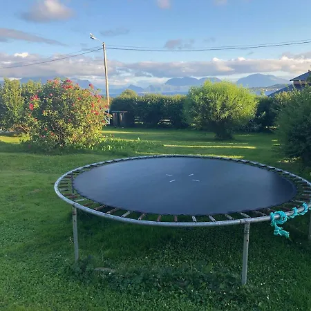 Two Floors House With 3 Bed And For 8 Persons Daire *