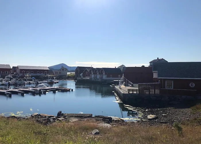 Two Floors House With 3 Bed And For 8 Persons Ålesund